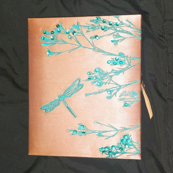 Jewelry Box - Picture 2 of 4